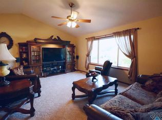 804 N Sherwood Ave Sioux Falls Sd 57103 Zillow