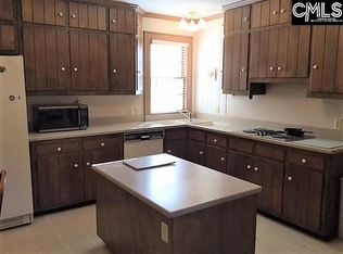 1927 Evans St Newberry Sc 29108 Zillow 1 Of 8