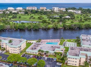 19 Colonial Club Dr APT 203