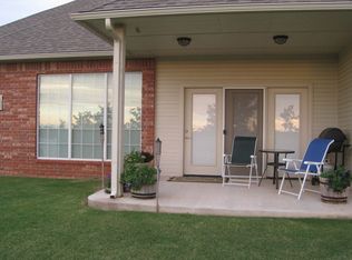 387 Windsor Rd Oklahoma City Ok 73130 Zillow