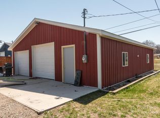 74 W 35th St Holland Mi 49423 Zillow