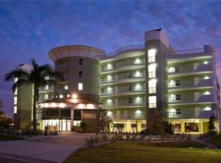 11605 Gulf Blvd # 602