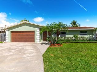 3035 SE Glasgow Dr
