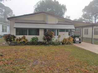 857 Tamarind Cir