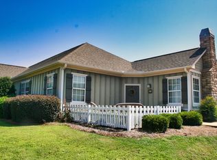 412 Nandina Ct Warner Robins Ga 31088 Zillow
