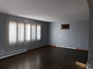 63 Maxim Rd Howell Nj 07731 Zillow