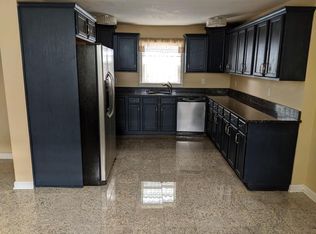 12 Merrimack St Nashua Nh 03064 Zillow