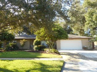 4100 Cove Dr