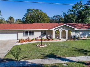 186 Groveland Rd