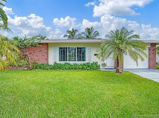 4744 NW 49th Ct