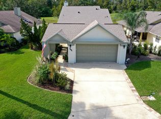 132 Wing Foot Cir