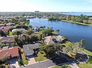9819 Capstan Ct