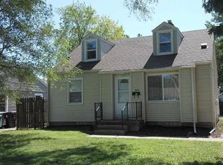 910 E Tripp Ave Peoria Il 61603 Zillow
