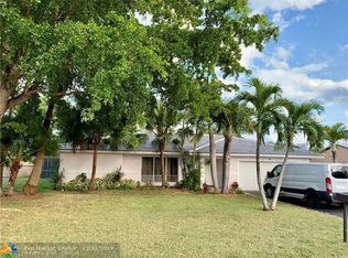 2925 NW 116th Ter