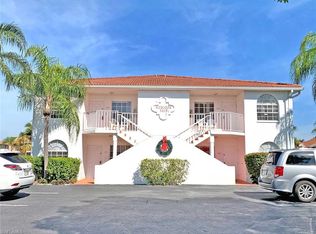 3815 SE 11th Pl APT 201