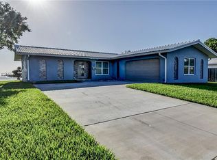 4198 Beach Dr SE