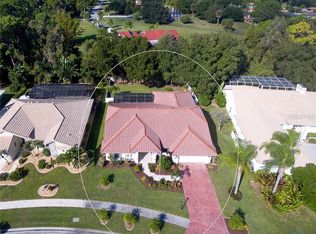 1087 Hoover Cir