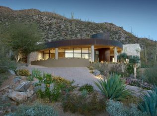 Contemporary Kitchen with Pendant Light & Breakfast nook in Marana, AZ ...