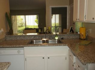 Streams Apartment Rentals Fullerton Ca Zillow