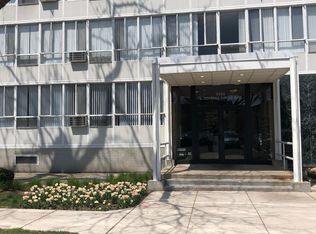 3420 S Cottage Grove Ave Apt 400 Chicago Il 60616 Zillow