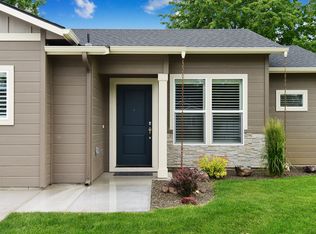 855 S Banner St Nampa Id 83686 Zillow