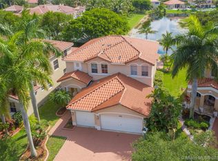 3857 SW 164th Ter