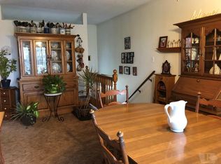 319 E View Pl Osceola Ia 50213 Zillow