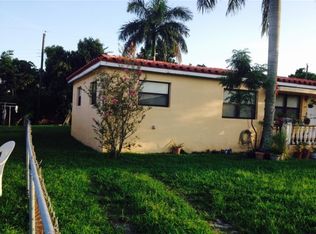 1040 NW 118th St