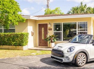 832 NW 30th St
