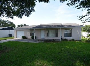 2874 Woodcrest Ln