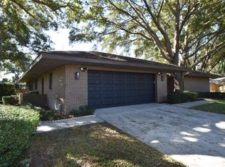 2924 Bridlewood Dr