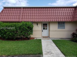 149 Amherst Ln