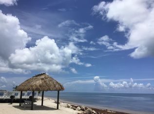 135 Coco Plum Dr APT 1A