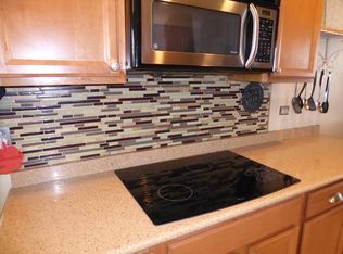 919 Parker Dr Schaumburg Il 60194 Zillow