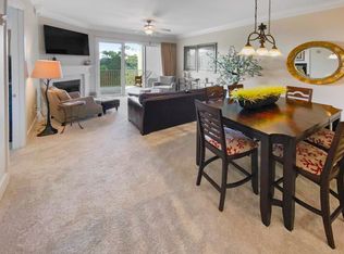 1653 W County Highway 30a UNIT 2104