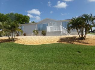 1384 Mallard Dr