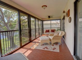24 Stratford Dr E APT H