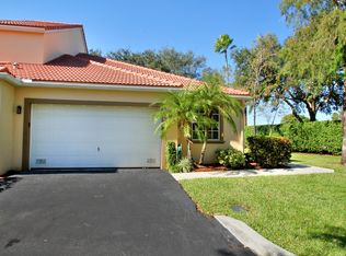 Royal Palm Blvd