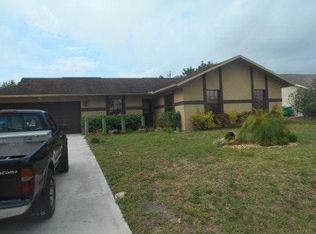 604 SE 25th Ter