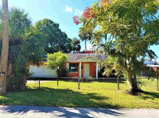 79 Cerro St