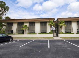 501 Seaview Ct APT 4