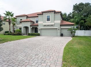 2860 Falconhill Dr