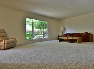 2204 Dietz Farm Rd Nw Albuquerque Nm 87107 Zillow