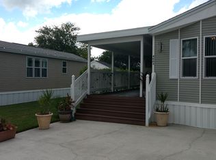 4003 Crystal Lake Dr