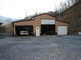 2064 Waterville Rd Newport Tn 37821 Zillow