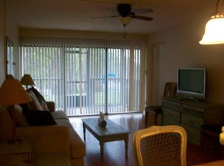 121 Country Club Dr UNIT 102