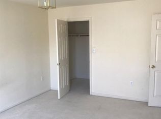 31 Lighthouse Ct Atlantic City Nj 08401 Zillow