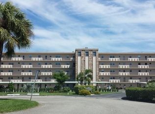3860 Ironwood Ln APT 205G