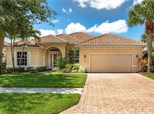 11926 Heather Woods Ct