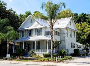 1006 E Columbus Dr